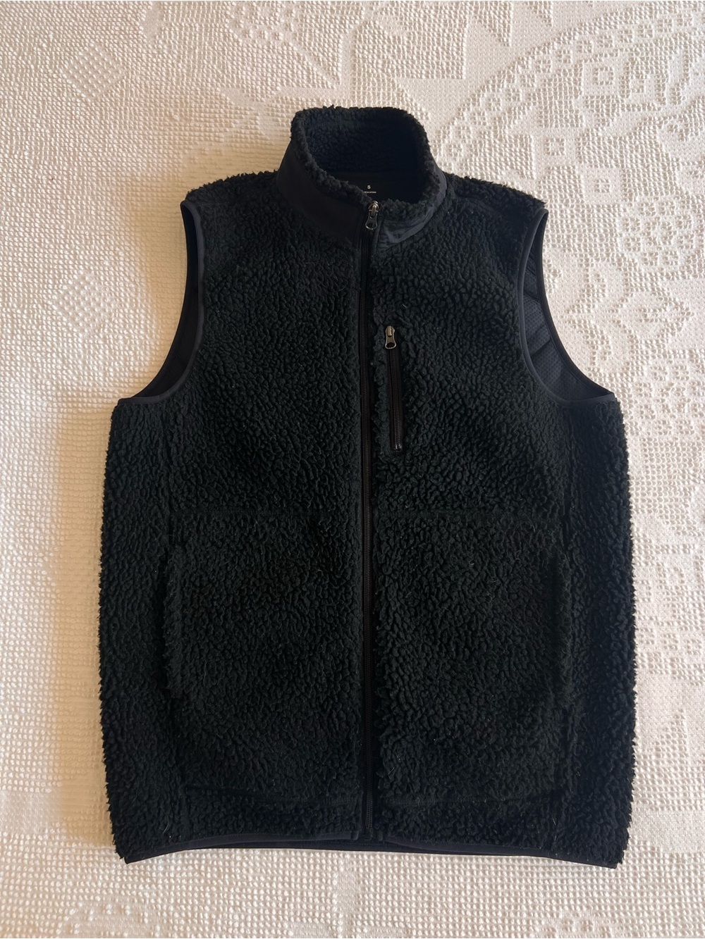 Muji Black Sherpa Fleece Vest - Men's